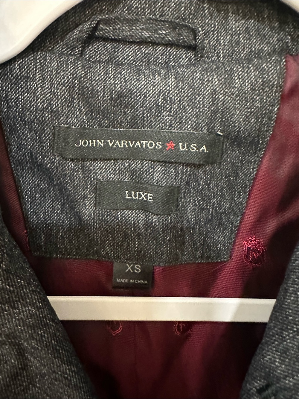 Men's Quilted Heather Gray Jacket with Burgundy Lining